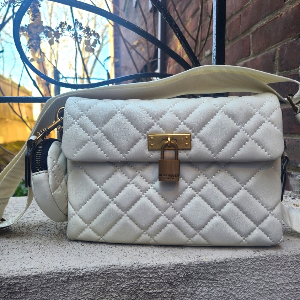Kurt Geiger Brixton Lock Convertible Crossbody Bag with CoinPurse Charm Bone New